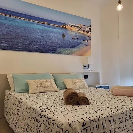 B&B Brezza Marina לינה וארוחת בוקר 3*